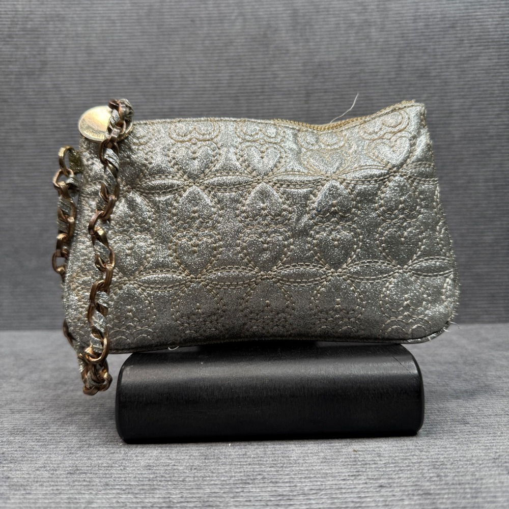 Deux‎ Lux Silver Glitter Heart Quilted Wristlet Y2k Bag Gold Tone Chain Strap